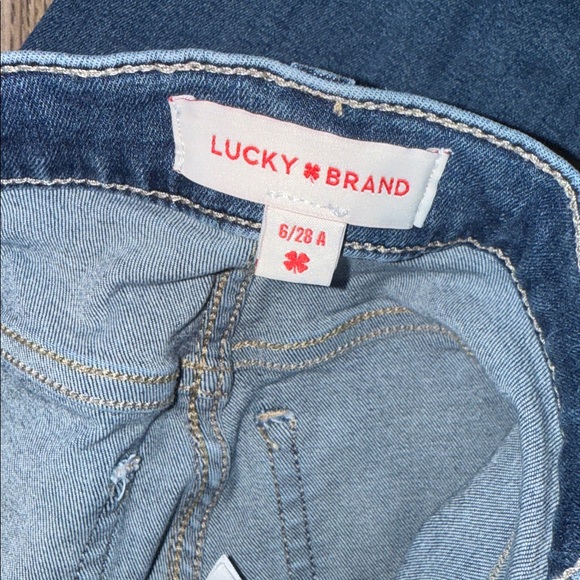 LUCKY BRAND Ava mid-RISE skinny Jeans Sz 6/28 EUC - Picture 4 of 4